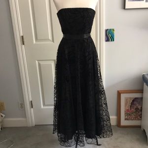 Niki Lavis designer black dress